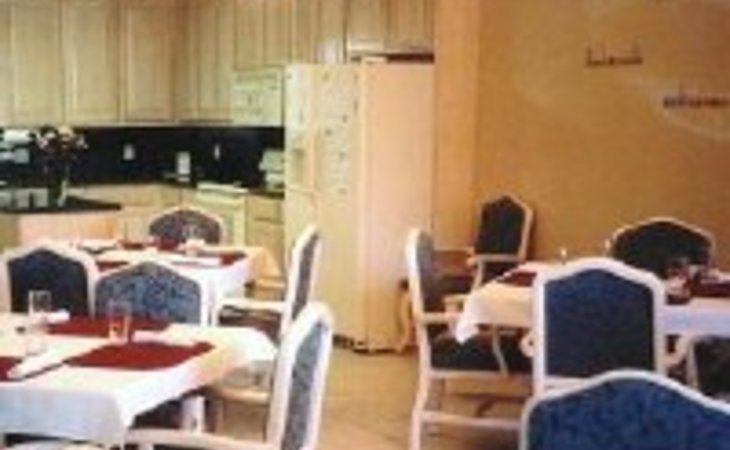 windsor-court-senior-living-76086-44101_2