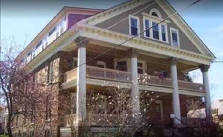 holton-memorial-home-05301-44832_2
