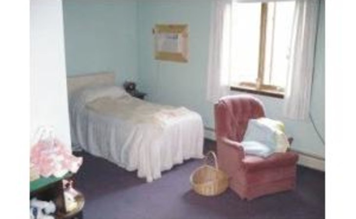 michaud-memorial-manor-05830-44846_2