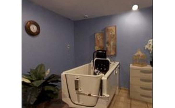 newark-manor-nursing-home-14513-5772_10