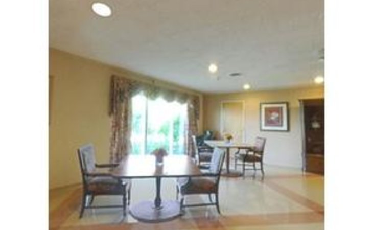 newark-manor-nursing-home-14513-5772_6