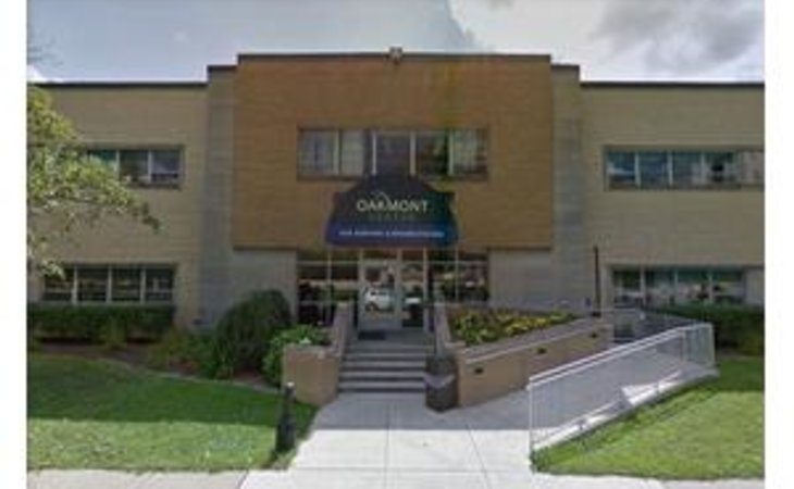 golden-livingcenter-oakmont-15139-6144_2