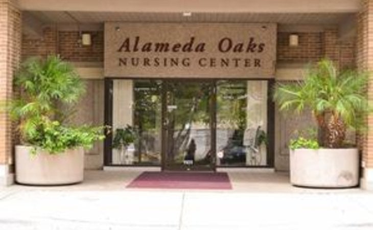 alameda-oaks-nursing-center-78404-6346_5