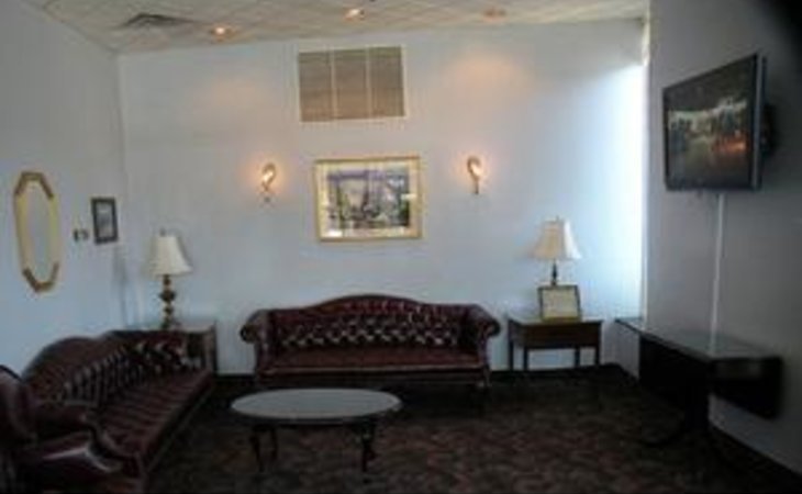 ambler-extended-care-19002-6580_4