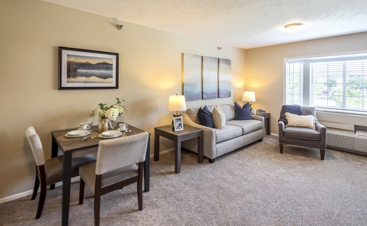 independence-village-of-ames-50014-70361_12