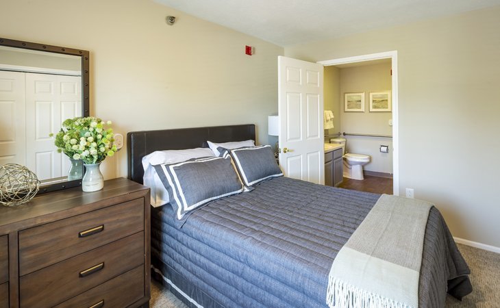 independence-village-of-ames-50014-70361_7