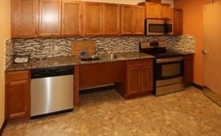 victoria-care-center-93003-7046_3
