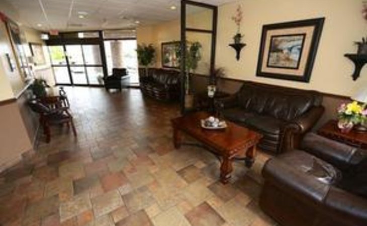 coronado-healthcare-center-85029-7351_11