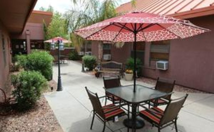 coronado-healthcare-center-85029-7351_15