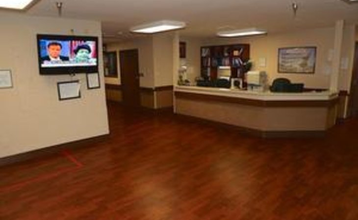 coronado-healthcare-center-85029-7351_18