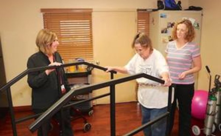 coronado-healthcare-center-85029-7351_23