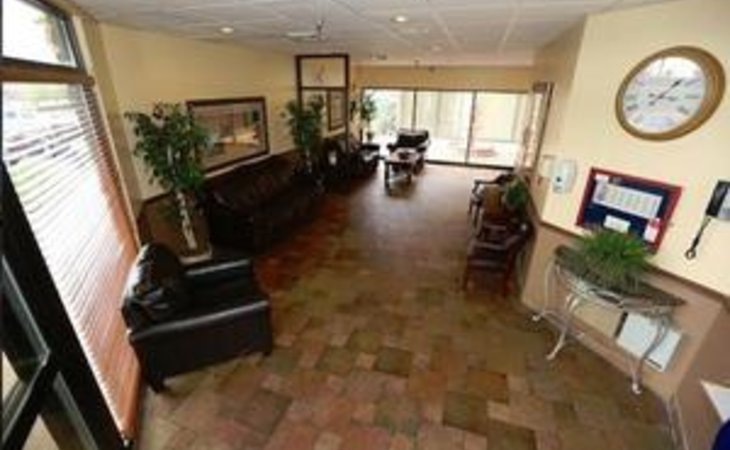 coronado-healthcare-center-85029-7351_27