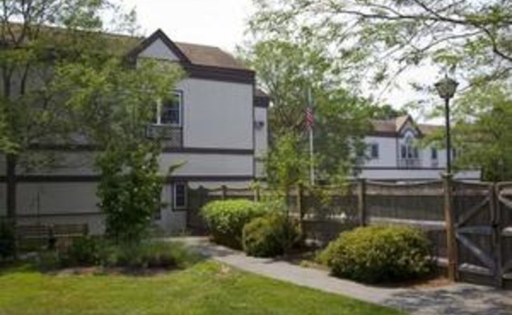 village-house-convalescent-home-inc-02840-8109_4