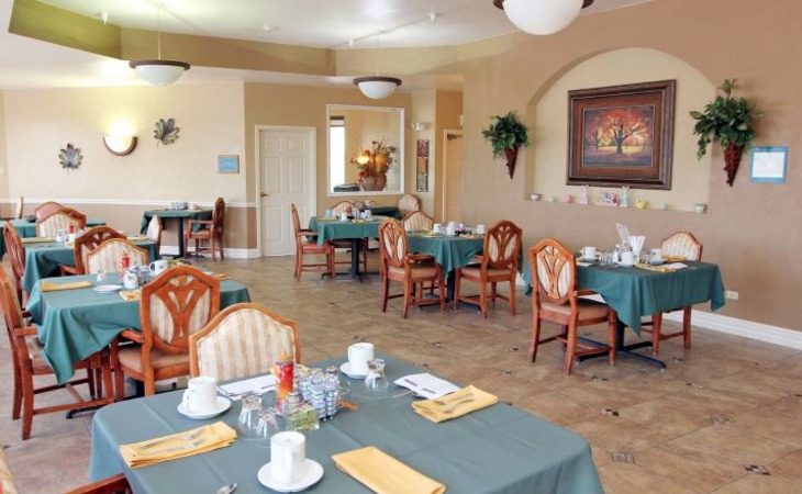 mountain-vista-senior-living-community-80033-8285_4
