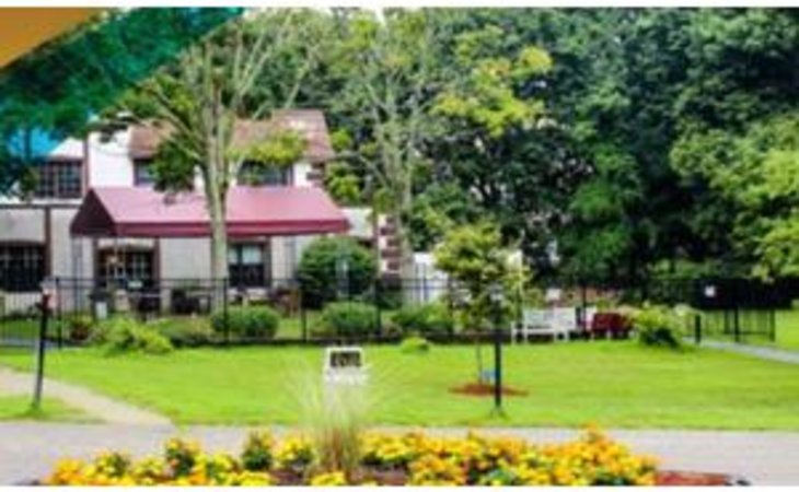 briarcliff-manor-center-10510-8836_2