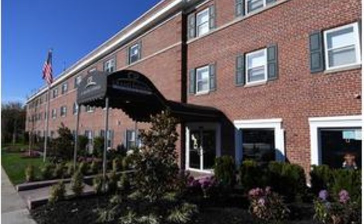 rockville-skilled-nursing-and-rehabilitation-center-11570-9251_5
