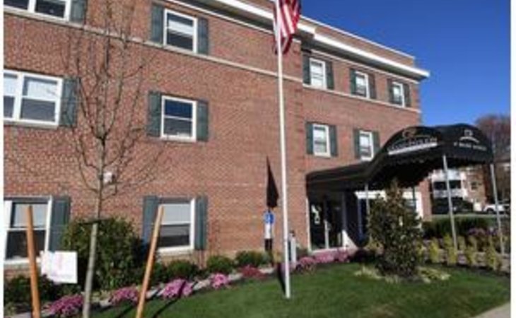 rockville-skilled-nursing-and-rehabilitation-center-11570-9251_7