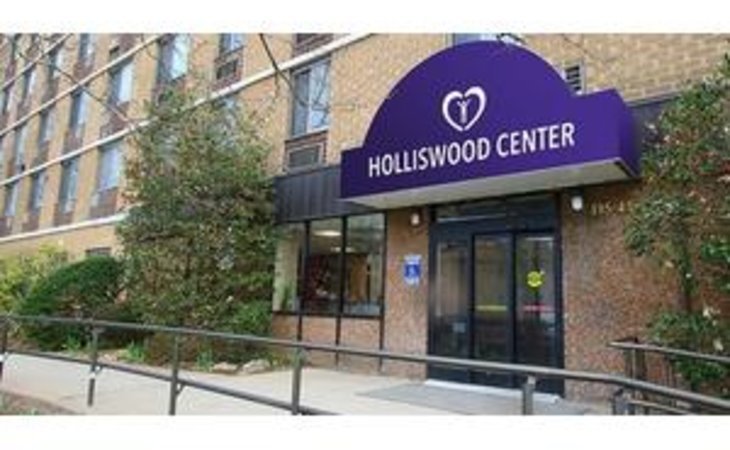 holliswood-care-center-11423-9723_2