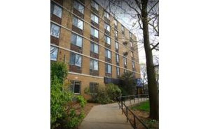 holliswood-care-center-11423-9723_4