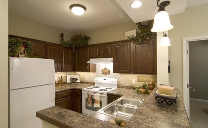 armour-oaks-senior-living-64114-972_4
