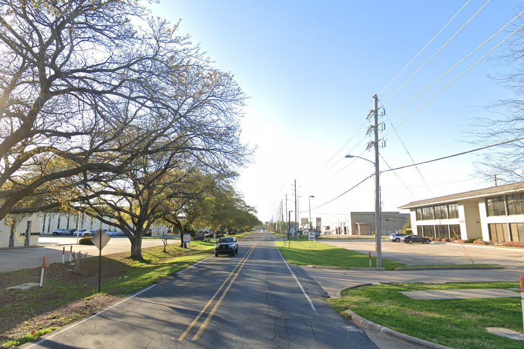 South Pointe Place