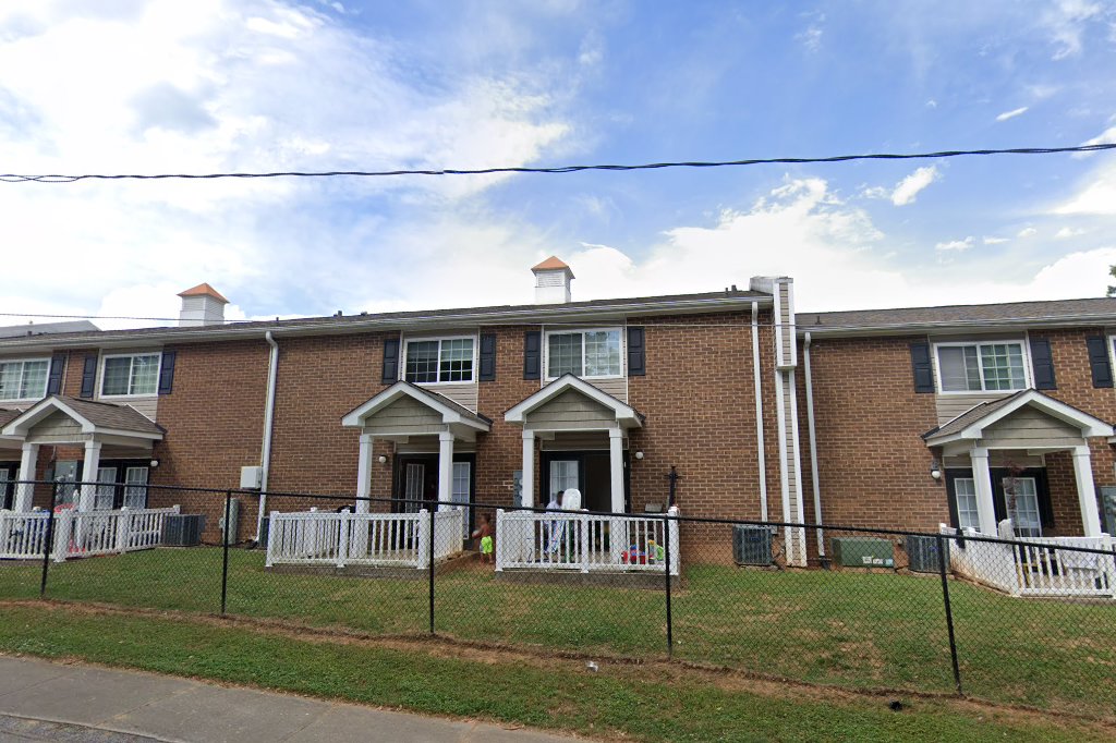 Woodcrest Apartments
