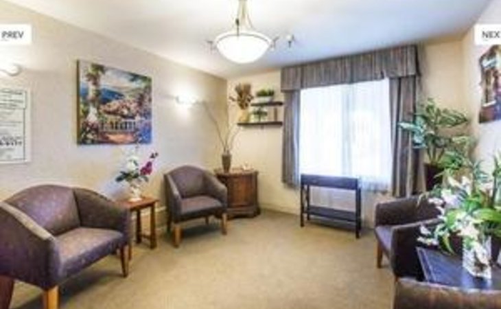 valley-health-care-center-93727-1006_4