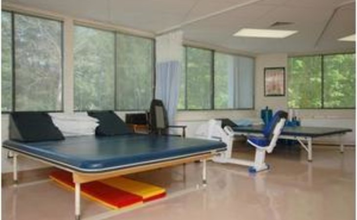 river-glen-health-care-center-06488-10102_2