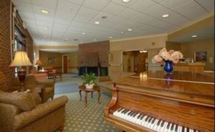 river-glen-health-care-center-06488-10102_6