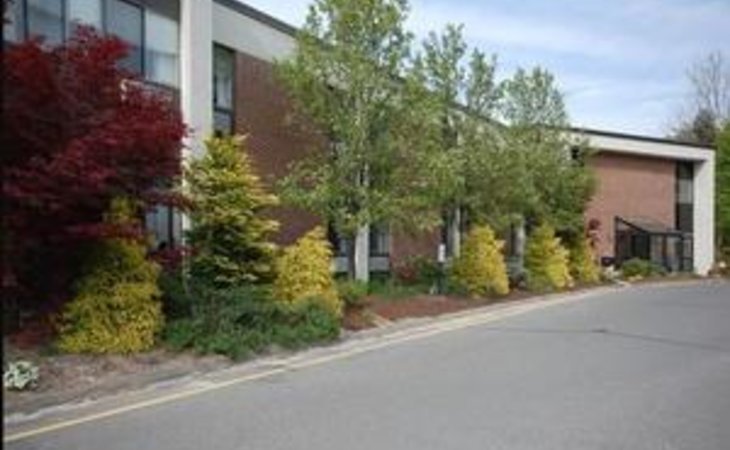 river-glen-health-care-center-06488-10102_8