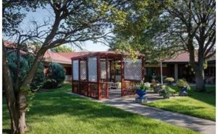manor-of-the-plains-67801-10444_5
