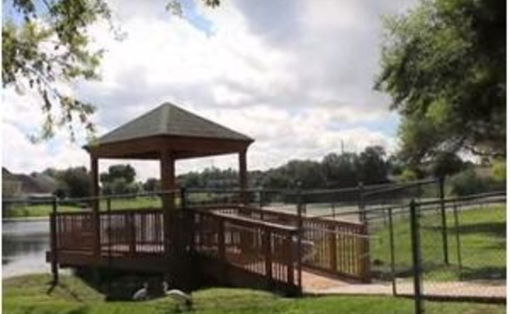 highlands-lake-center-33813-10585_2