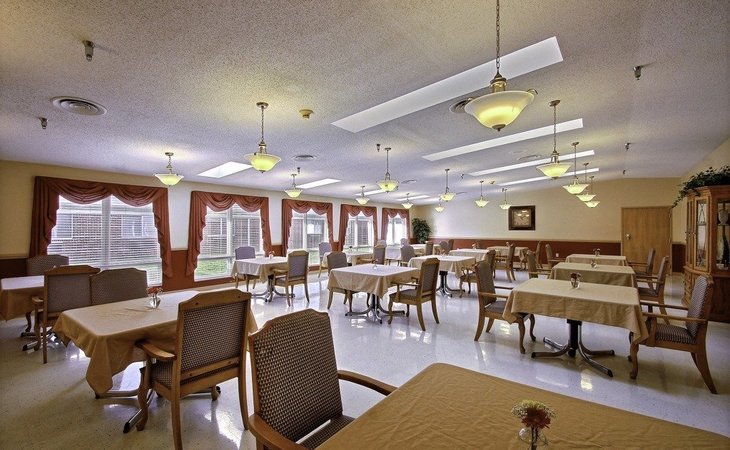 eagle-creek-healthcare-center-closed-46254