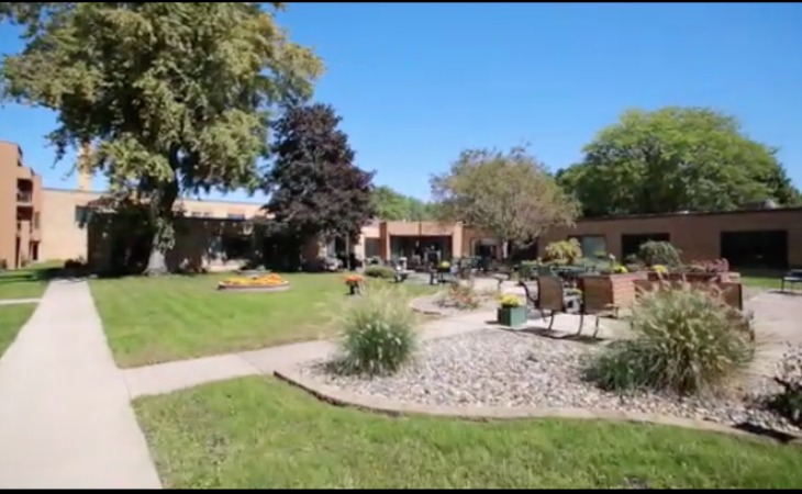 thorne-crest-senior-living-community-56007