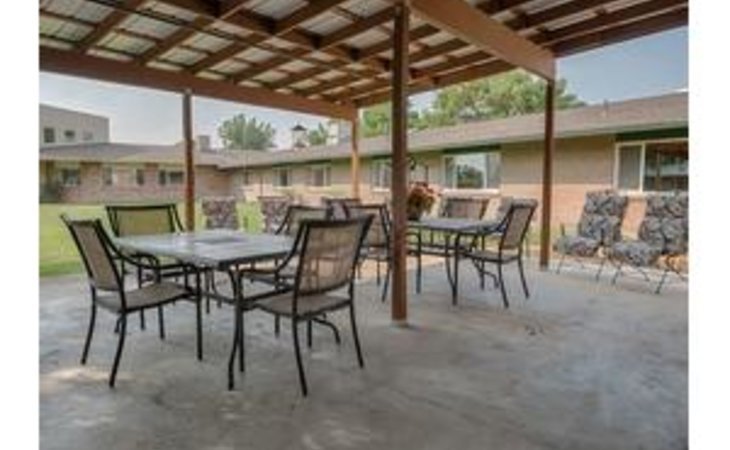 valley-manor-care-center-81401-10827_7
