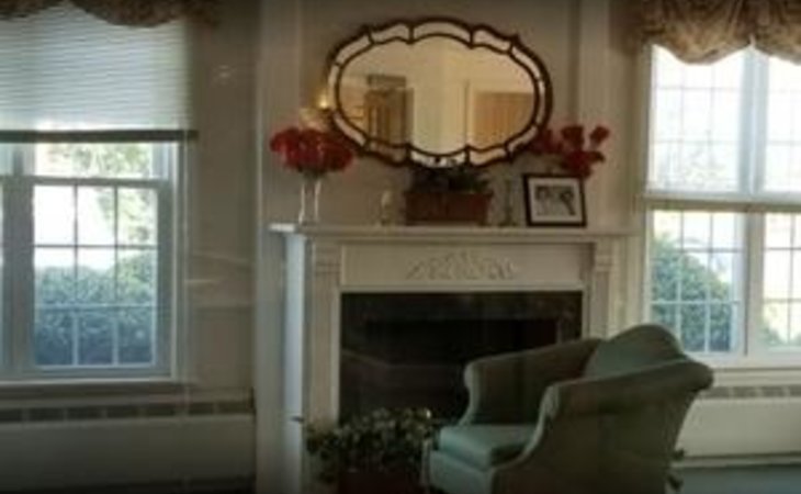 lord-chamberlain-nursing-rehabilitation-center-06614-10885_4