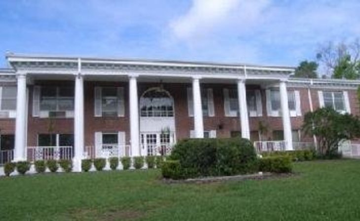 manor-care-nursing-rehabilitation-center-32792