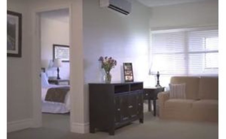 st-joseph-s-residence-33311-1173354_11