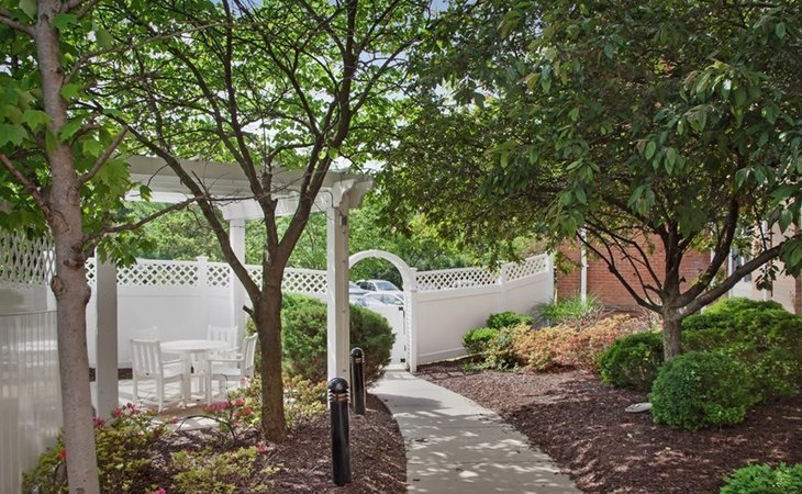 fairmont-on-clayton-63117-1173561_4