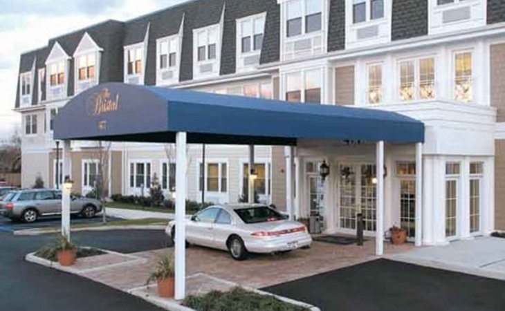 the-bristal-assisted-living-at-north-woodmere-11581-1173613_8