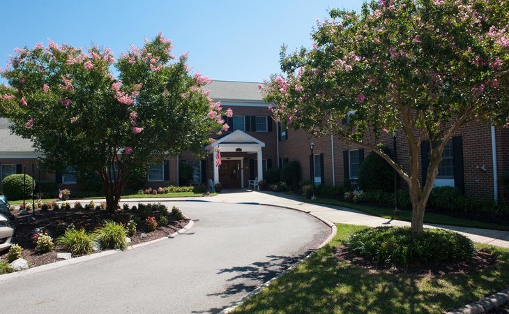 commonwealth-senior-living-at-king-s-grant-house-23452