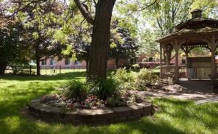 leroy-village-green-r-h-c-f-14482-1173921_2