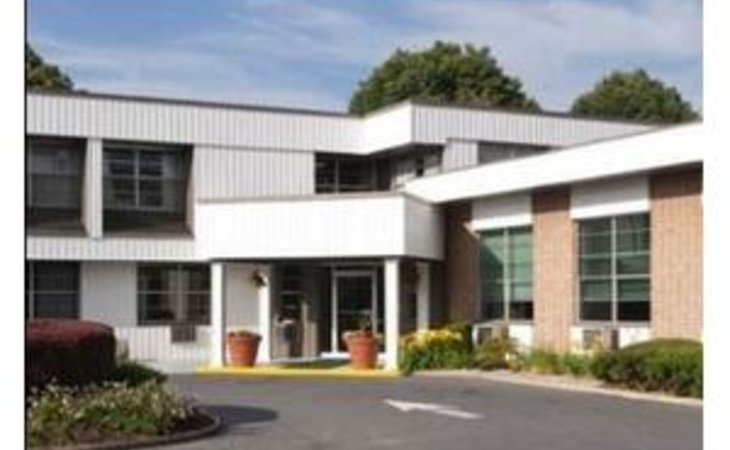 spruce-manor-nursing-and-rehab-19611