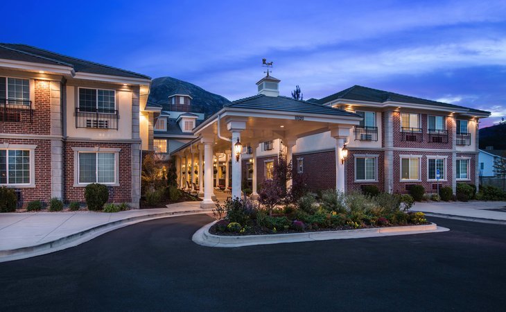 the-charleston-at-cedar-hills-84062