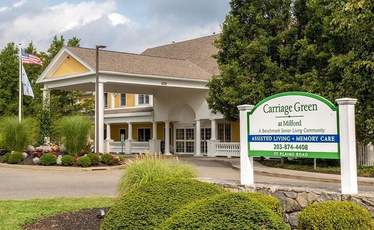 carriage-green-at-milford-06461-1176185_2