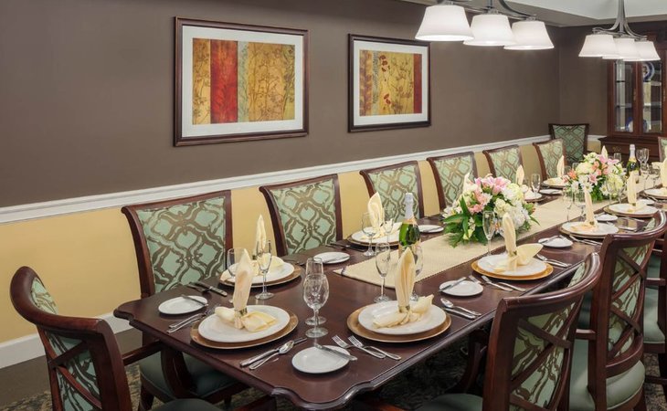 atria-crossroads-place-06385-1176203_5