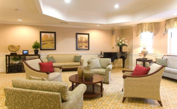 atria-longmeadow-place-01803-1176215_5