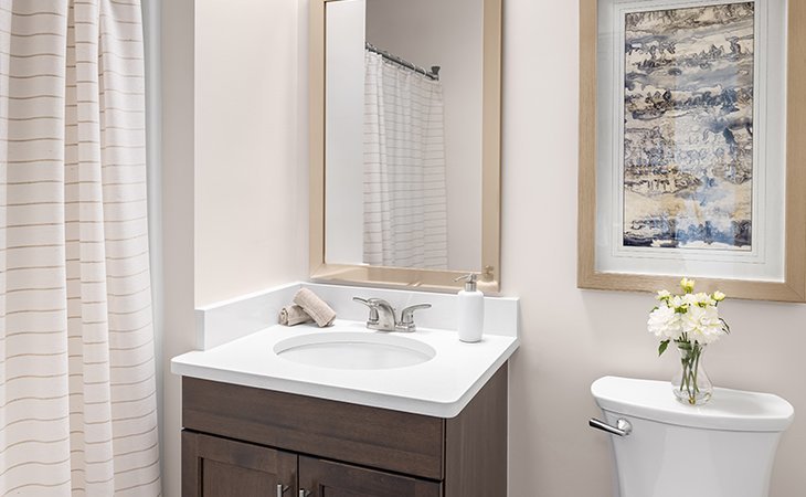 holiday-maplewood-place-02148-1176217_10