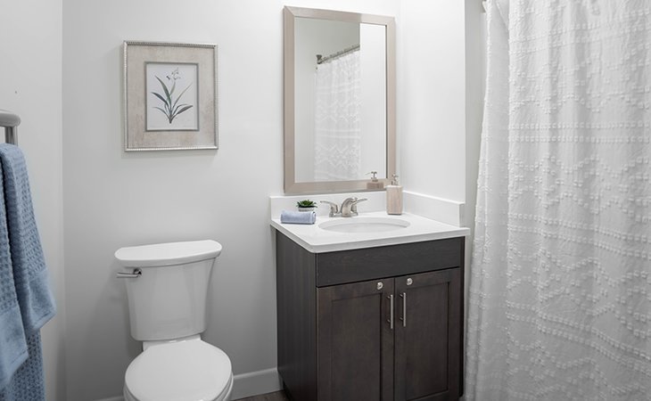 holiday-maplewood-place-02148-1176217_15