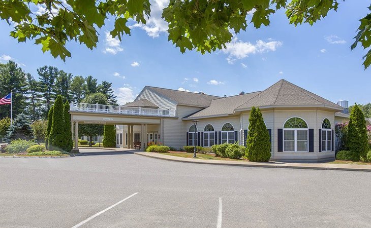 benchmark-senior-living-at-haverhill-crossings-01830